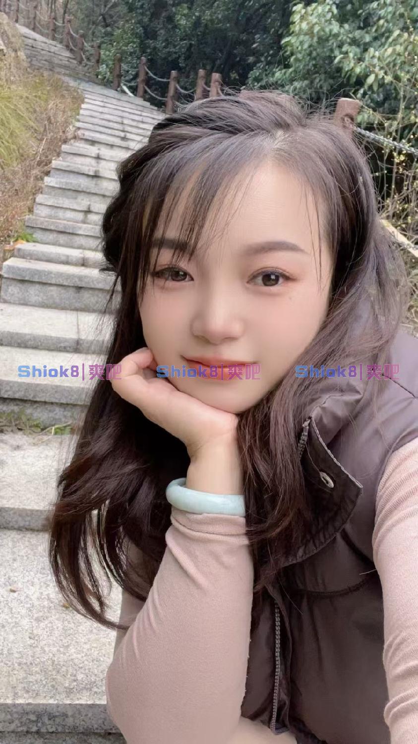 Xin Xin 鑫鑫 - Geylang 芽笼 Singapore massage profile